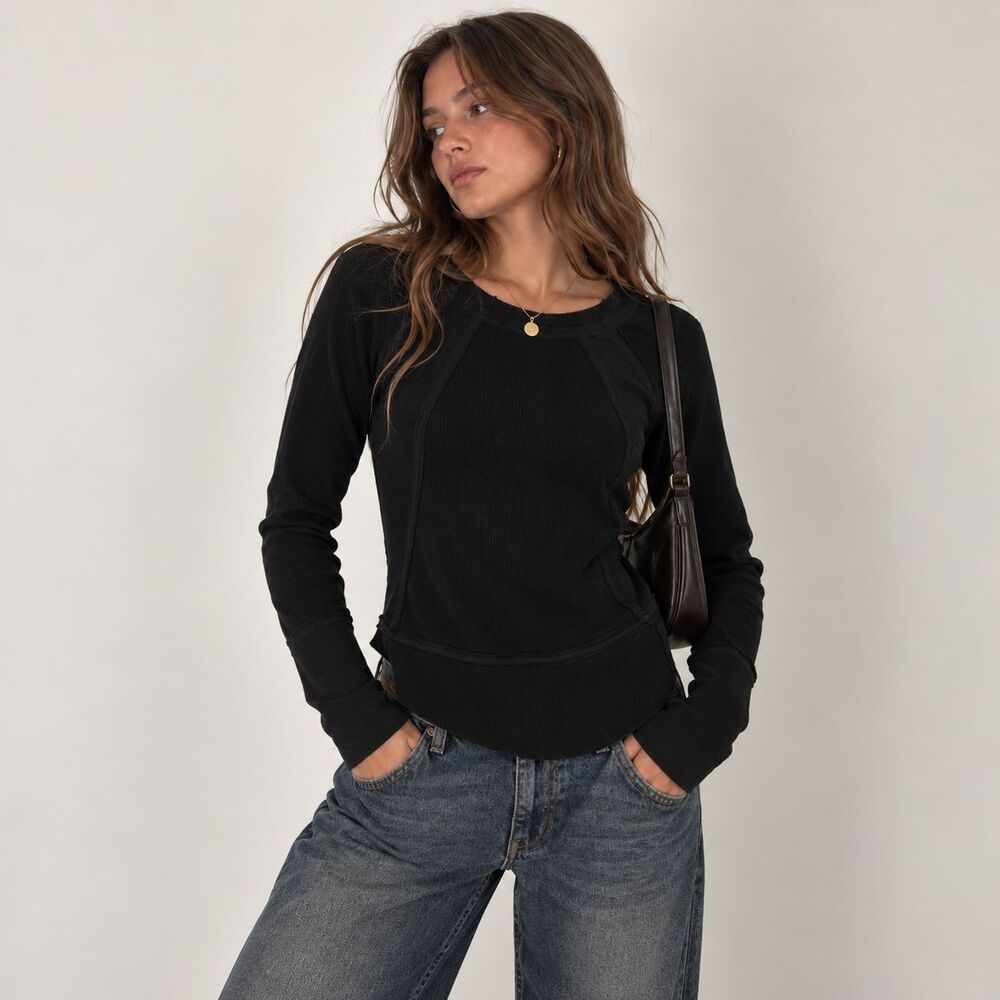 Chelsea & Violet Shirt Womens Medium Black Thermal Waffle Raglan Long Sleeve Top